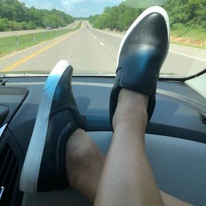 EUC Black slip-on Shoes